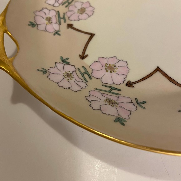 Hutschenreuther Gelb Plate LHS Barvaria Gold Handles Pink Flowers Antique - Picture 6 of 8